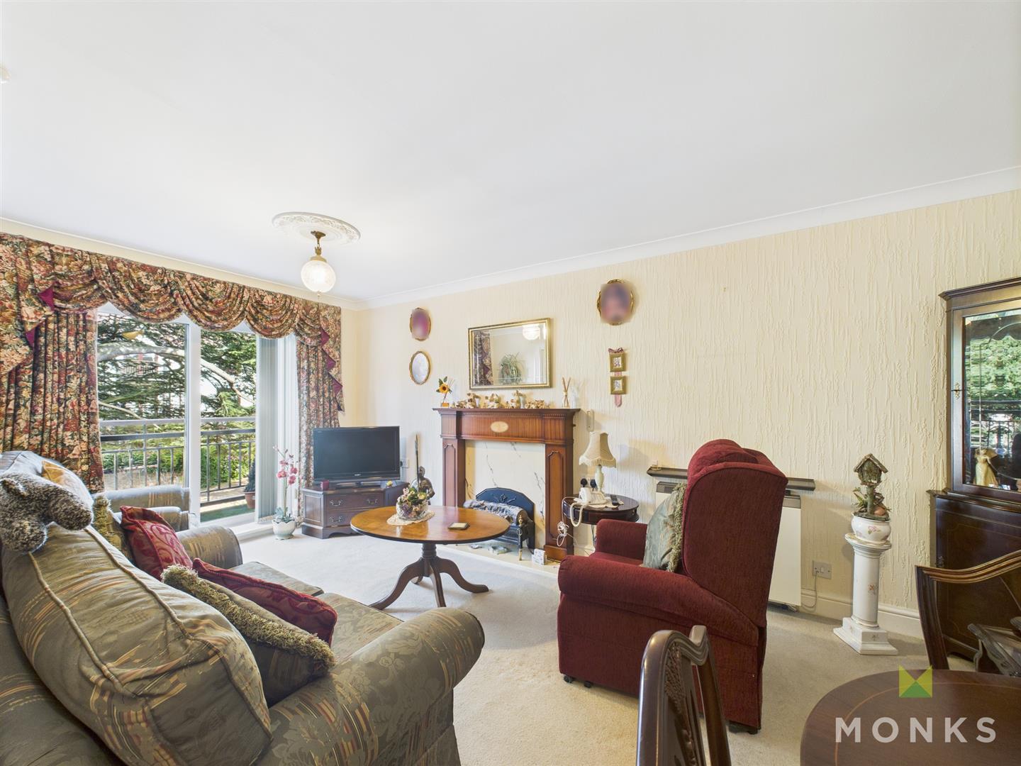 322 The Cedars, Shrewsbury, SY2 6BY For Sale